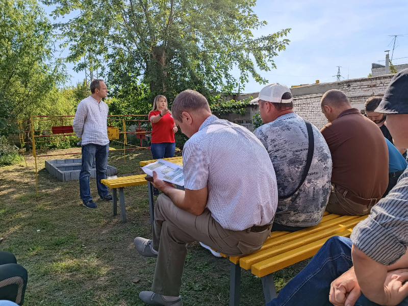 Співробітникам комплексу «Харківводовідведення» нагадали правила поведінки під час обстрілів за відсутності укриттів.