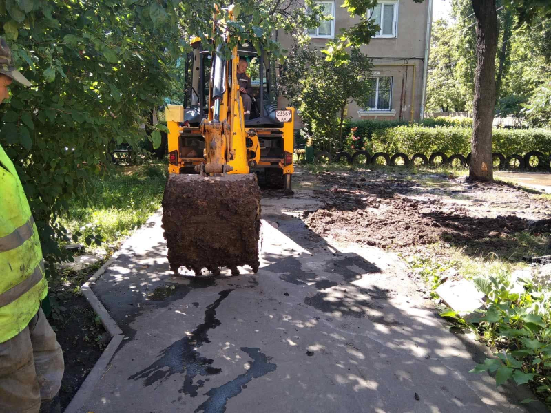 Ремонтники КП «Харківводоканал» усувають аварійні ситуації на 11 водоводах