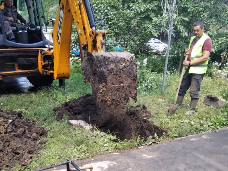 Ремонтники КП «Харківводоканал» усувають аварійні ситуації на 11 водоводах