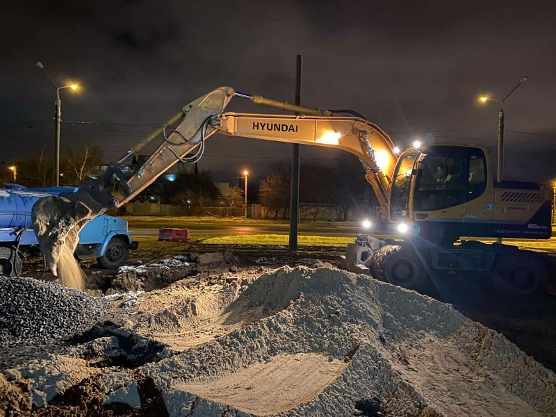 Водопостачання жителів Салтівського житлового масиву було повністю відновлено о 24 годині 1 грудня.