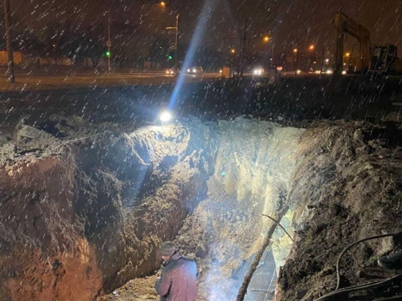 Водопостачання жителів Салтівського житлового масиву було повністю відновлено о 24 годині 1 грудня.