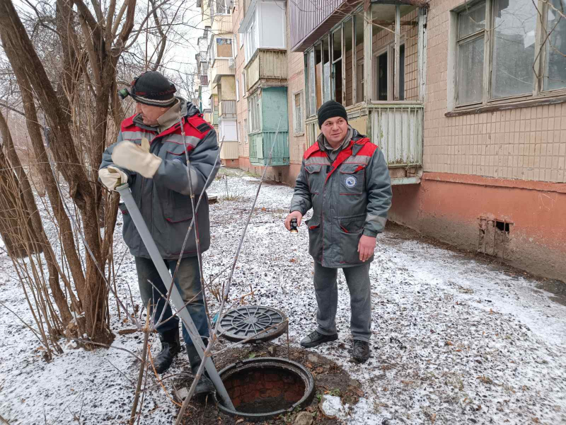 У Салтівському районі оперативно ремонтують комунікації