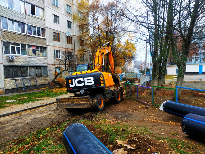 У Шевченківському районі замінили понад 5 км мереж водопостачання
