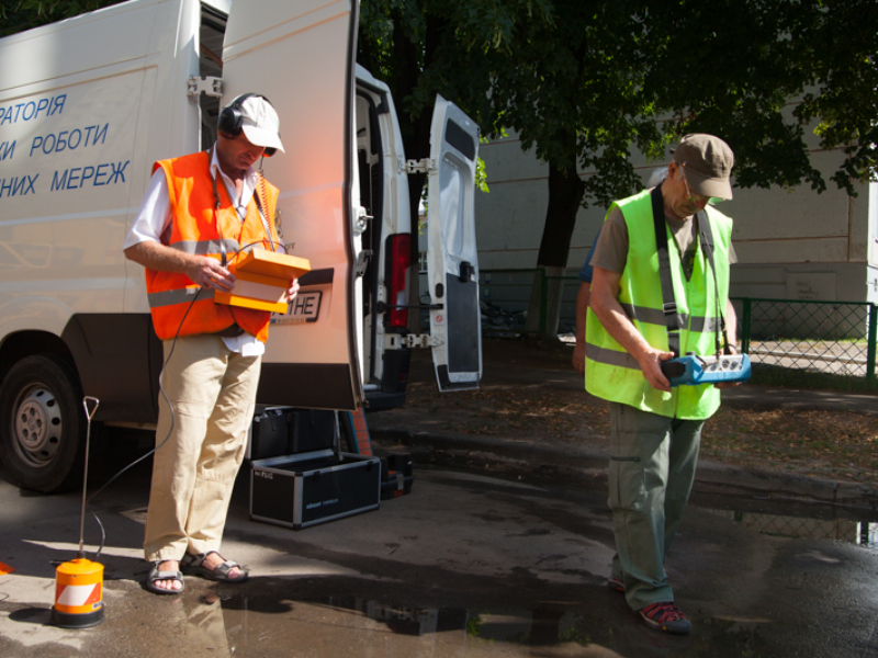 У Харкові приховані витоки на водопровідних мережах виявляє лабораторія