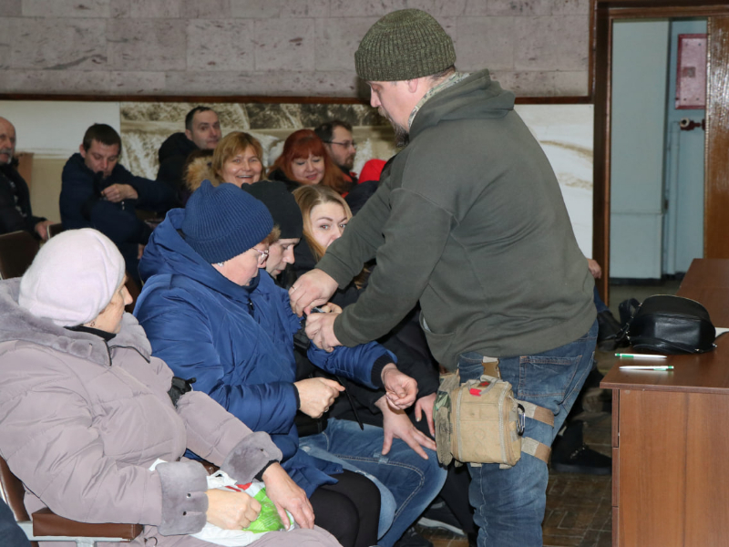 Робітникам «Харківводоканалу» проводять тренінги з надання домедичної допомоги 