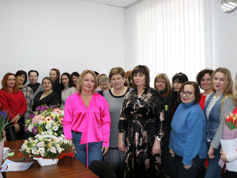 На «Харківводоканалі» привітали жінок