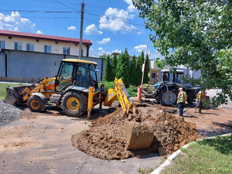 За вихідні ремонтники «Харківводоканалу» ліквідували 24 аварії
