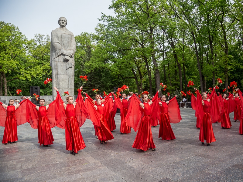 На Меморіалі Слави вшанували пам'ять загиблих у Другій світовій війні