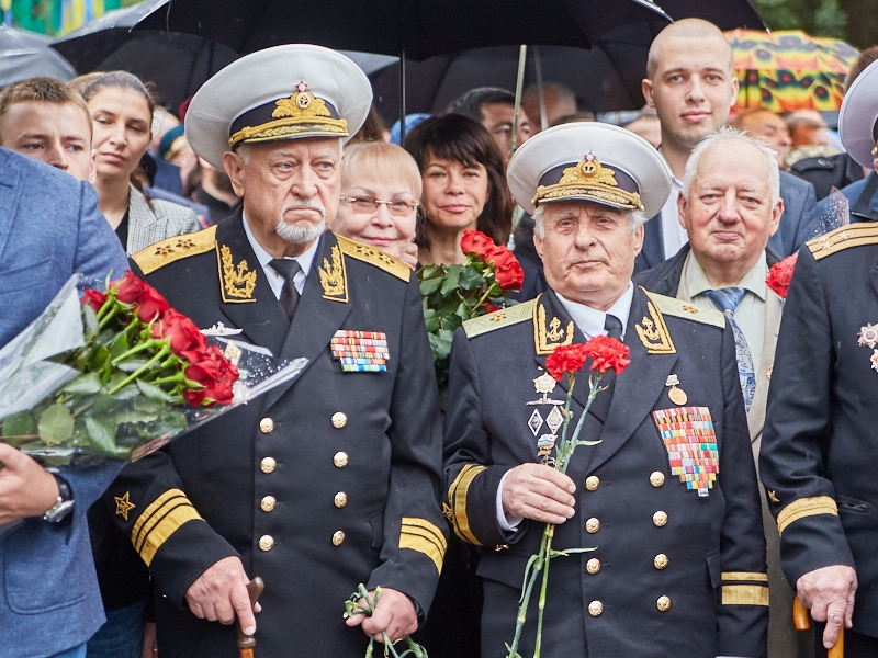Співробітники КП «Харківводоканал» поклали квіти до Меморіалу Слави