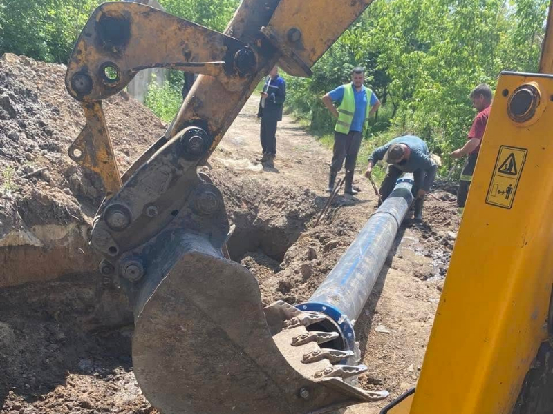 Харківводоканал ремонтує трубопроводи