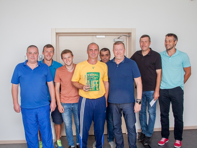 Віталій Панов нагородив кращих спортсменів підприємства