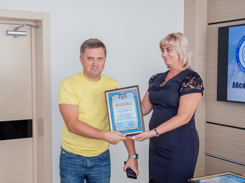 Віталій Панов нагородив кращих спортсменів підприємства