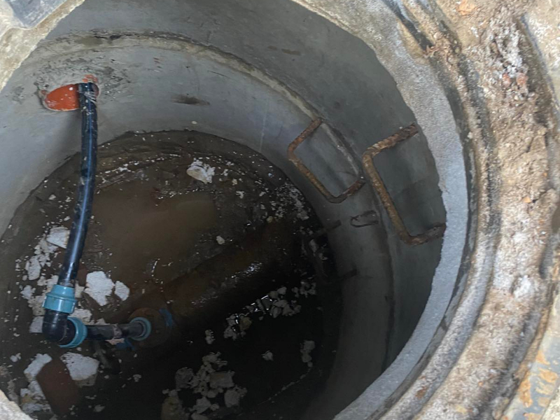 У Київському районі оперативно ліквідують аварії на водоводах