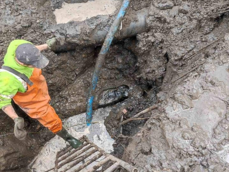 У Харкові аварійні бригади відновлюють водопостачання