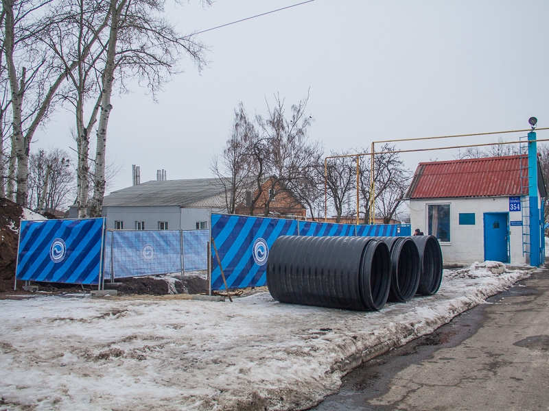 Несанкціоновані скидання в стічні води є однією з причин руйнування каналізаційних колекторів