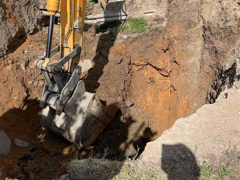 Бригади КП «Харківводоканал» планують відновити подачу води у Салтівському житловому масиві