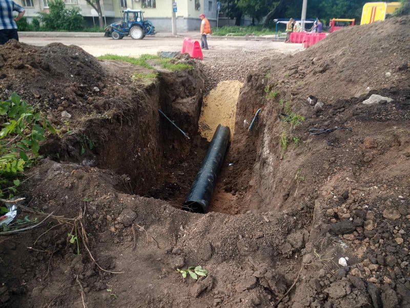У Немишлянському районі перекладають мережі водопостачання