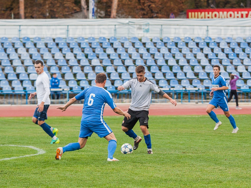 Футболісти КП «Харківводоканал» впевнено перемогли команду «Тарх»