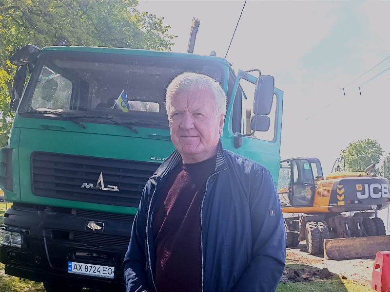 Бригади «Харківводоканалу» оперативно ліквідують аварію на каналізаційному колекторі