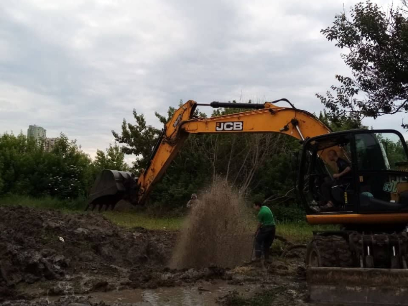 У Шевченківському районі відновлюють магістральні водоводи