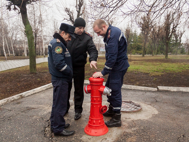У Харкові почнуть встановлювати сучасні пожежні гідранти нового зразка