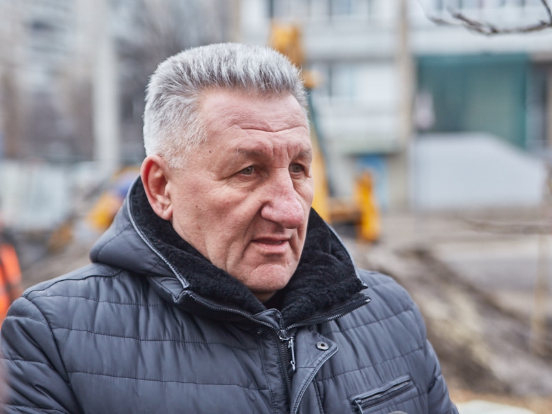 На вулиці Клочківській міняють трубопровід