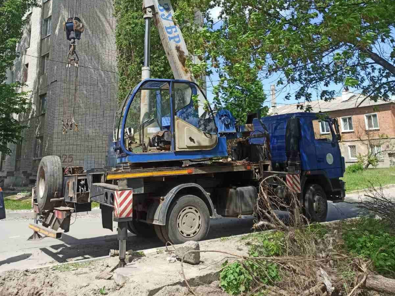 У Харкові оперативно ліквідують пошкодження на водоводах