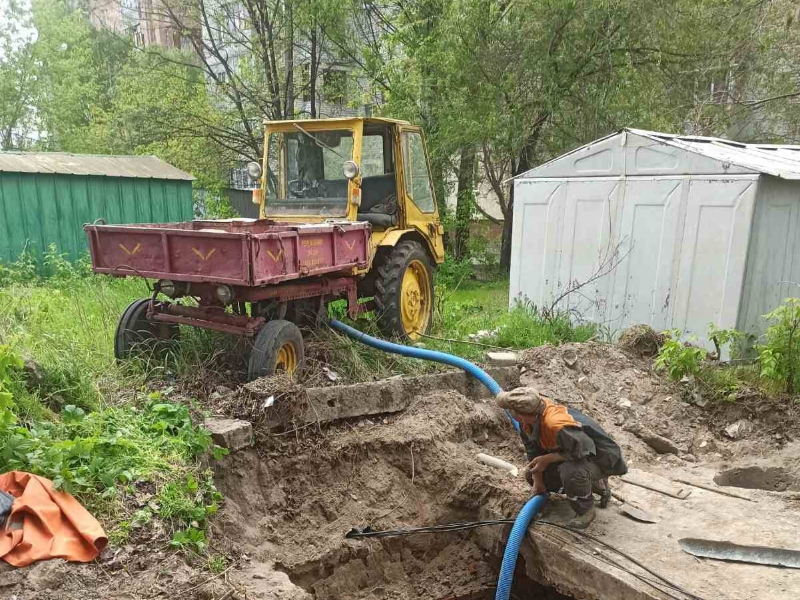У Харкові оперативно ліквідують пошкодження на водоводах