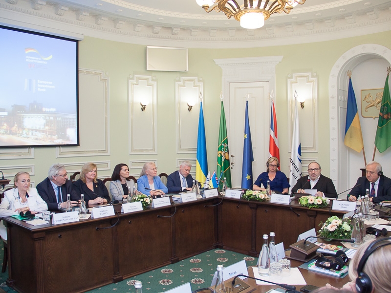 Геннадій Кернес: Інвестиційні проекти Харкова працюють, як приклад для інших міст України