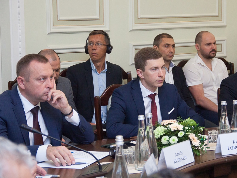 Геннадій Кернес: Інвестиційні проекти Харкова працюють, як приклад для інших міст України