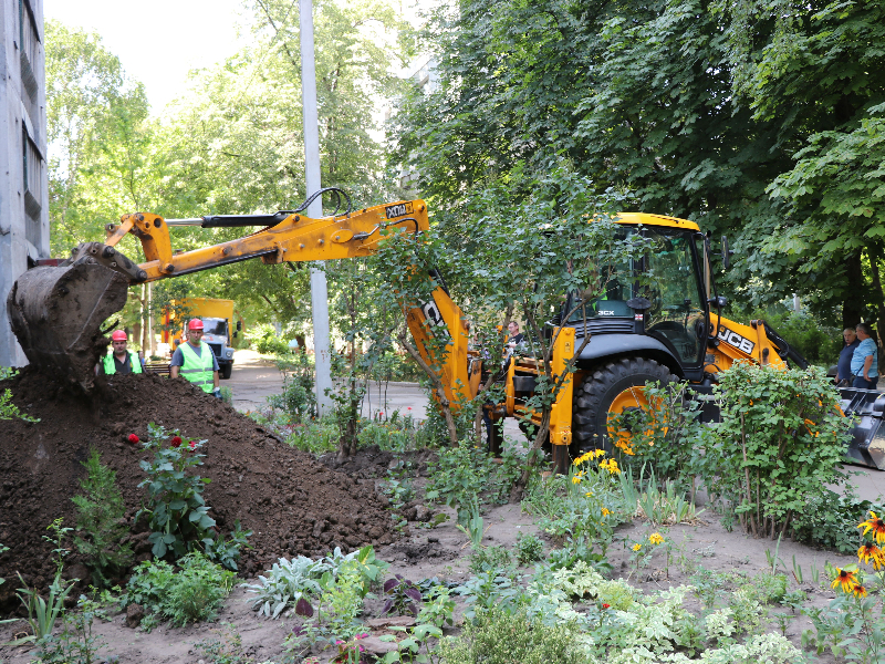 На Салтівці оновили 3,5 кілометрів комунікацій
