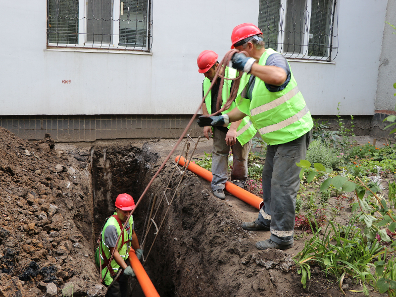 На Салтівці оновили 3,5 кілометрів комунікацій
