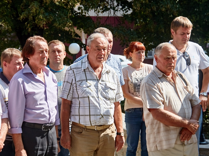 У Харкові поклали квіти до меморіальної дошки Івана Васильовича Корінька 