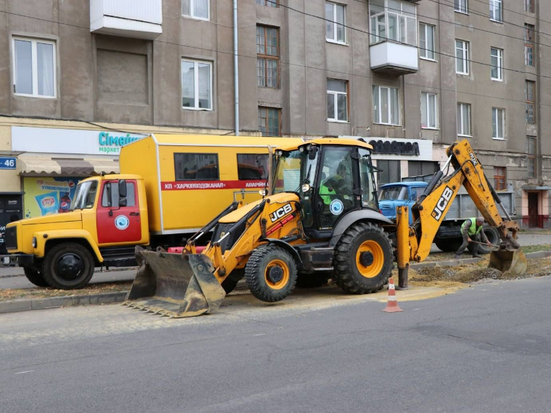 У Харкові оперативно ліквідують аварії на мережах
