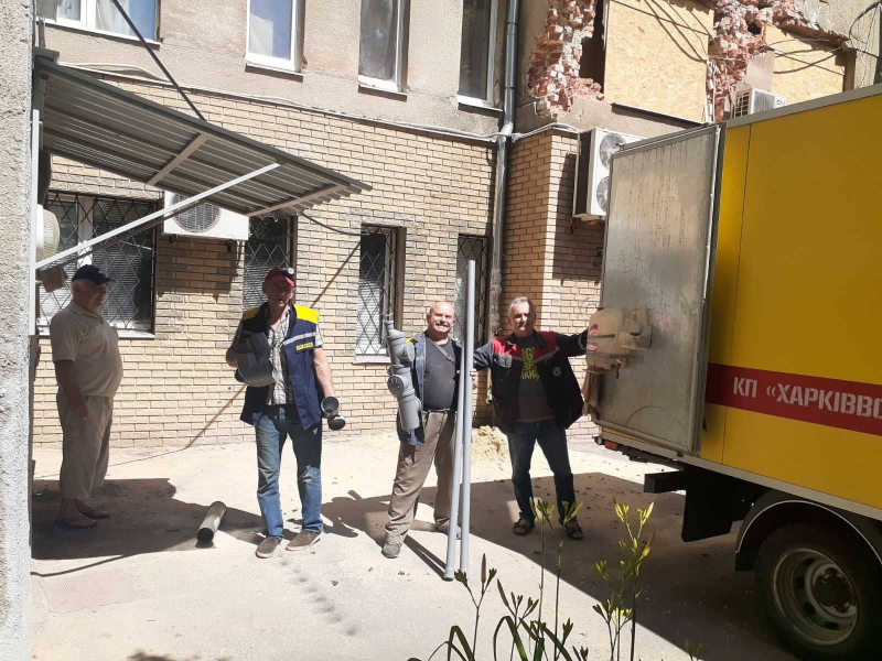 У Харкові підключають внутрішньобудинкові комунікації