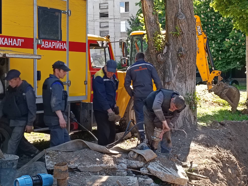 КП «Харківводоканал» за тиждень усунув 27 пошкоджень та відновив 66 колодязів на водоводах