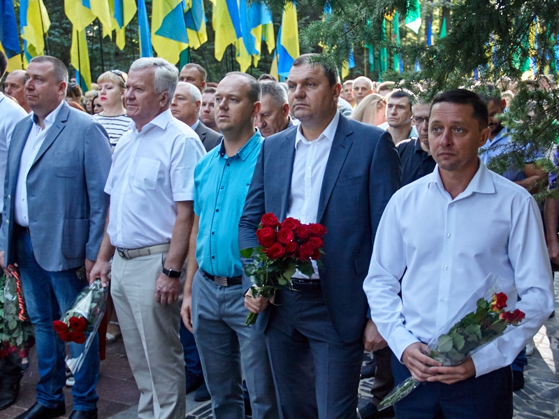 На Меморіалі Слави вшанували пам'ять визволителів Харкова