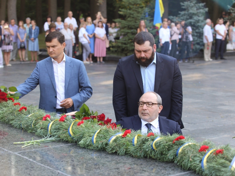На Меморіалі Слави вшанували пам'ять визволителів Харкова 