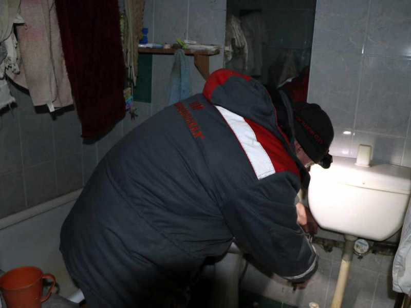 «Харківводоканал» продовжує відновлювальні роботи на пошкоджених обстрілами об'єктах.