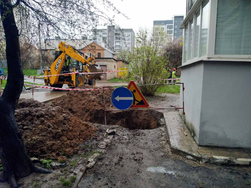 У Харкові оперативно відновлюють подачу води