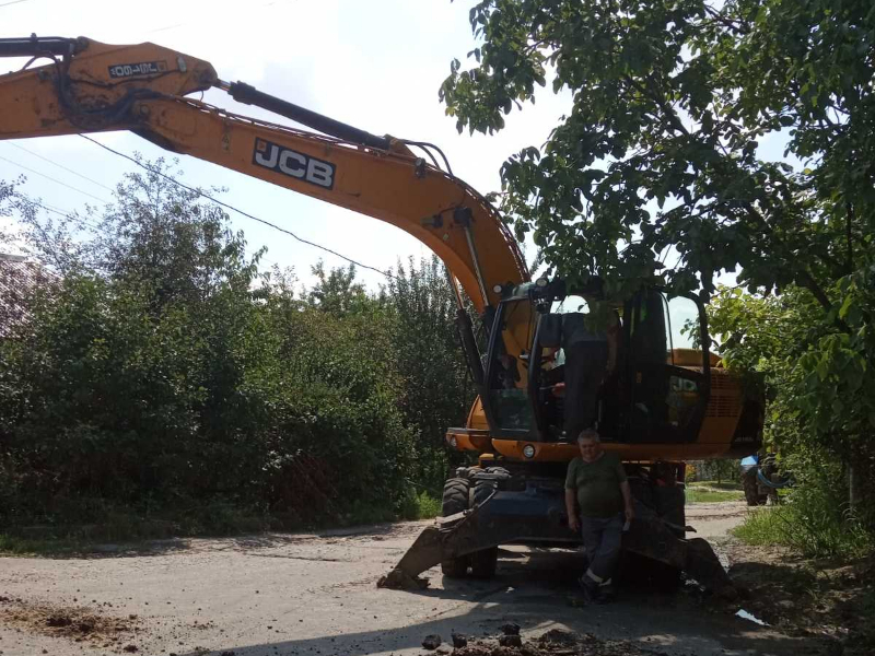 У Шевченківському районі відновлюють водопостачання