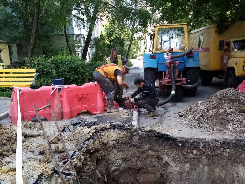 У Шевченківському районі відновлюють водопостачання