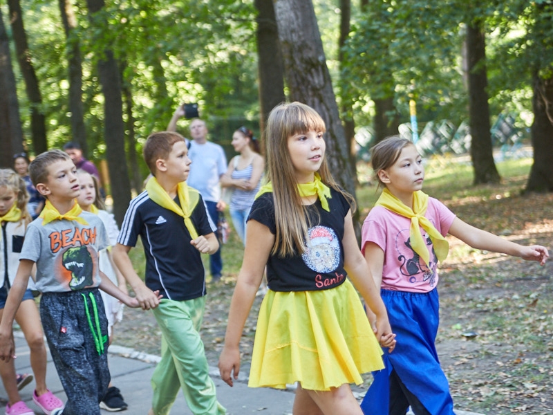  У дитячому таборі «Факел» відбулося закриття літнього оздоровчого сезону 