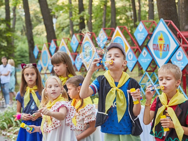  У дитячому таборі «Факел» відбулося закриття літнього оздоровчого сезону 