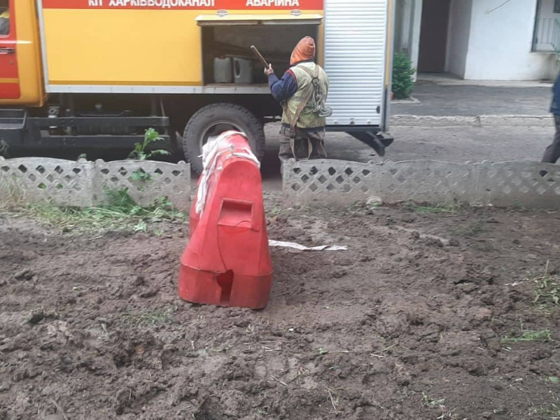 КП «Харківводоканал» відновлює зруйновані водоводи