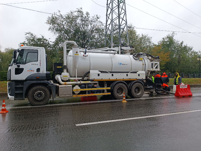 Мережі водовідведення Основ'янського району підготовлені до експлуатації в осінньо-зимовий період.