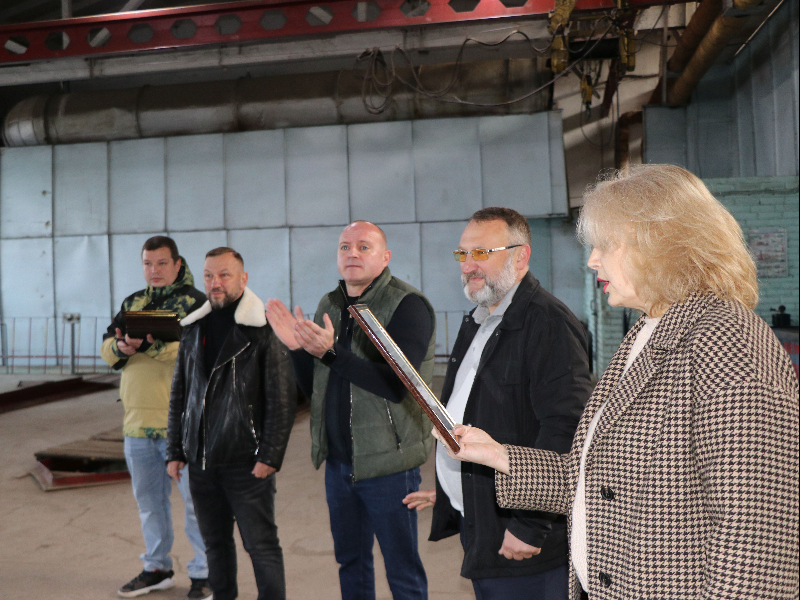 На КП «Харківводоканалі» привітали автомобілістів