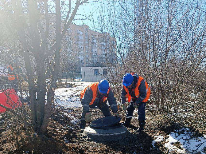 «Харківводоканал» контролює об'єкти у селищі П'ятихатки


