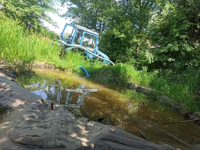 У Новобаварському районі відновлюють водопостачання