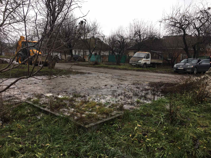 У Харкові усувають тринадцять пошкоджень на водоводах